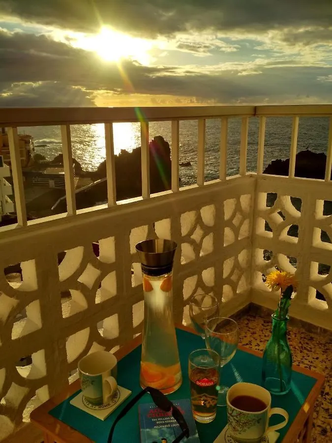 Sunset El Pris Apartment 0*,